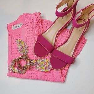 Pink Vineyard Vines top!